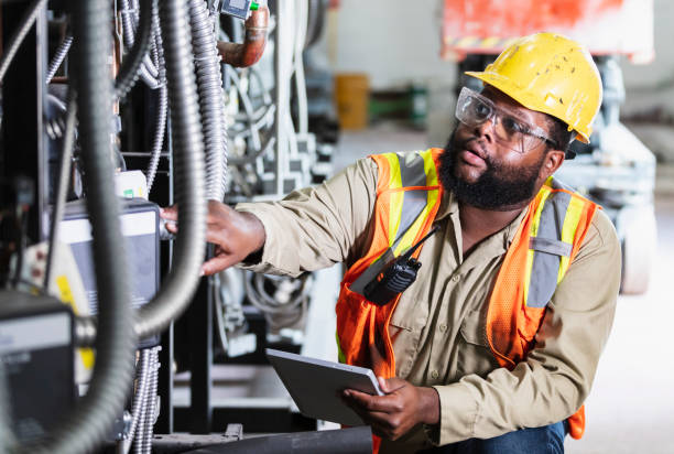 Best Electrical Contractors for Businesses  in Topeka, KS
